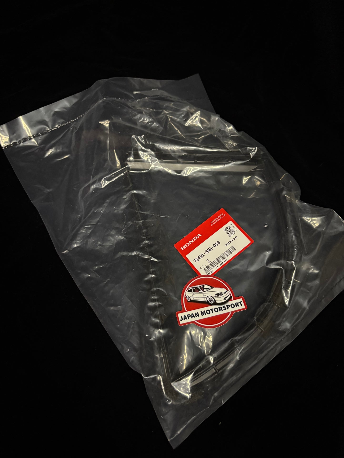 Honda Civic FD2R Quarter Glass Moulding