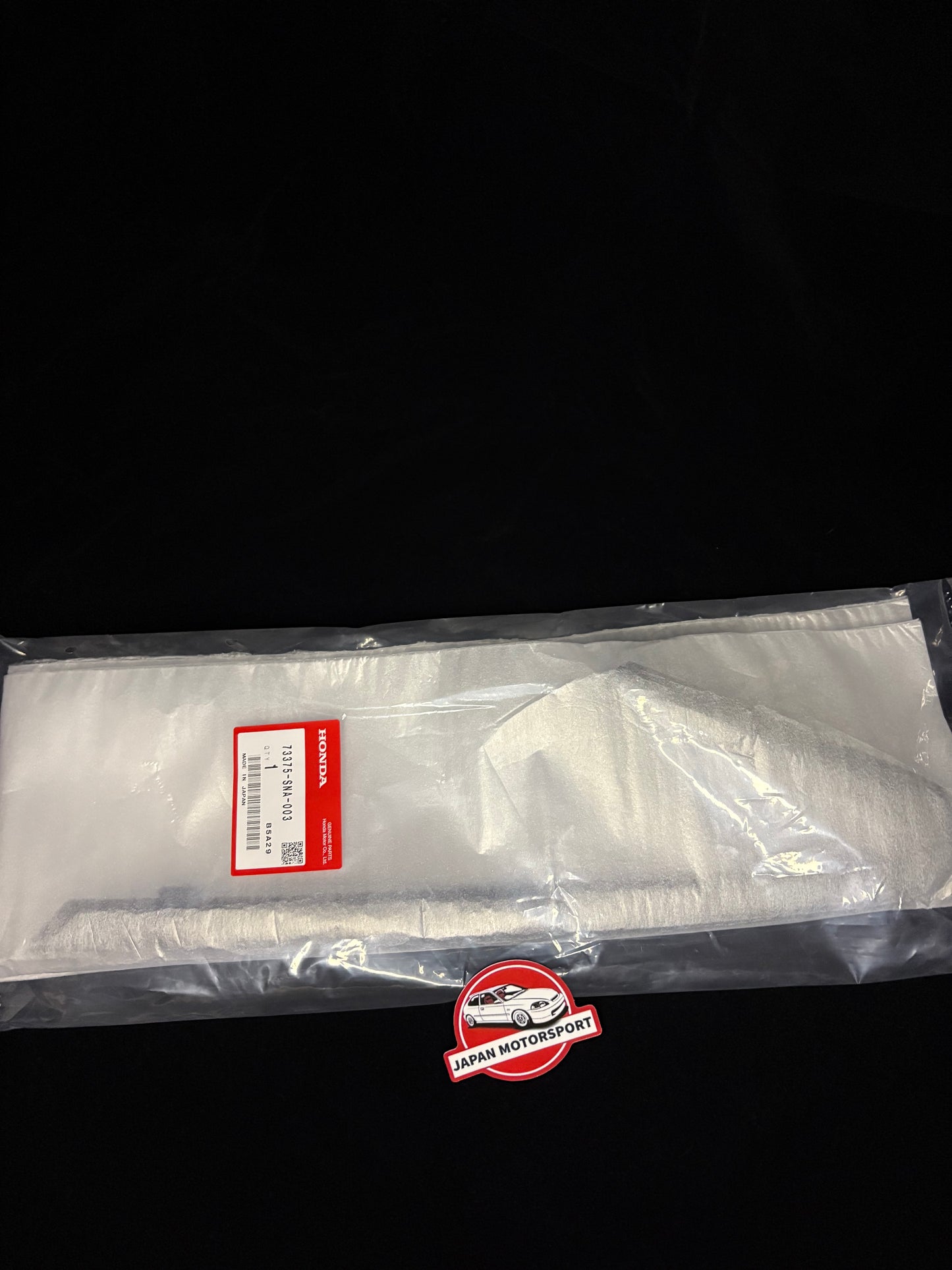 Honda Civic FD2R Front Quarter Glass Moulding